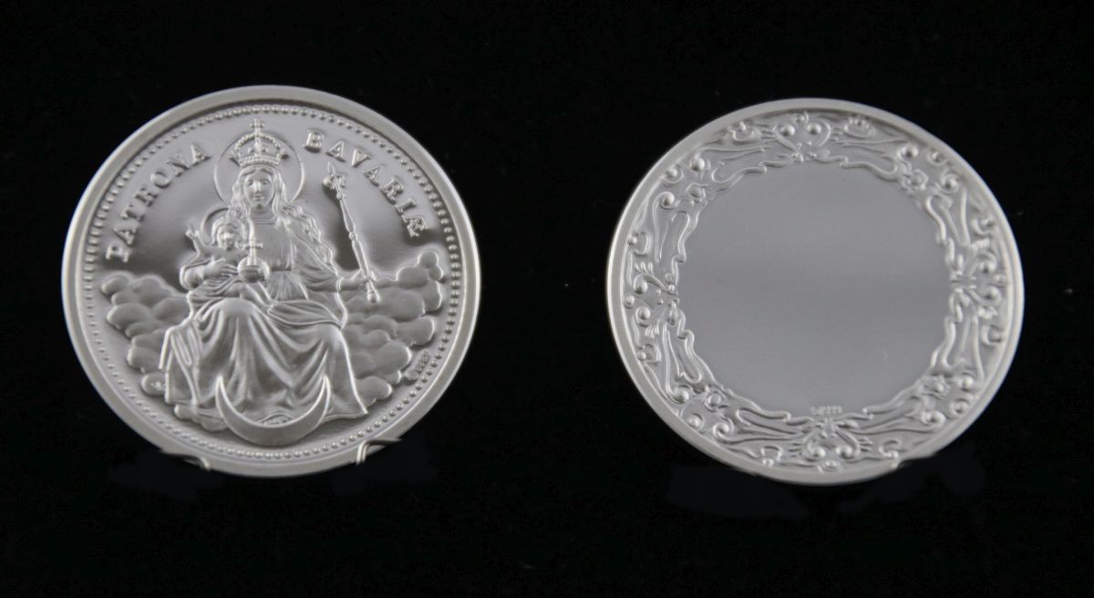 Medaille Patrona Bavaria mit Gravourrückseite
